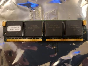 Motorola - BurstRAM Secondary Cache Module SRAM MCM72BA64SG66 Pentium 512KB - Picture 1 of 3