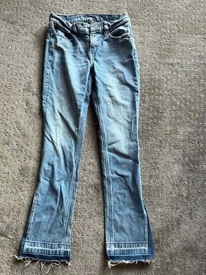 Pantalones de mezclilla para mujer American Eagle 2 años 90 ajustados azul claro desgastados bajos Foto 1 de 4