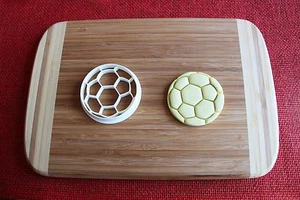 Cortador de galletas de fútbol deportes pastel cortador de fondant cupcake - Imagen 1 de 1