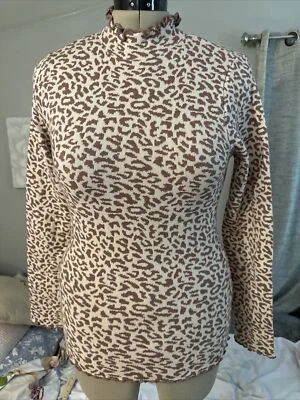 Red By BKE Long Sleeve Heavy Shirt Leopard Print Size Small - Image 1 of 4