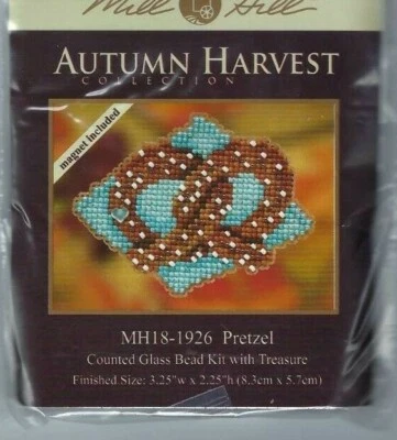 Крендель кнопки и бусины Mill Hill вышивка крестом набор - Изображение 1 из 2
