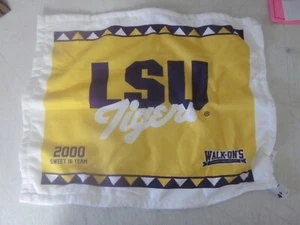 LSU BALONCESTO 2000 DULCE 16 LUZ TOALLA RALLY 3 PATRONES 15x18 NUEVO - Imagen 1 de 5