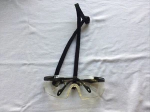 Smith & Wesson Magnum Safety Glasses with Clear Lens ANSI Z87 with neck strap - Picture 1 of 4