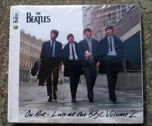 THE BEATLES 2 CD + booklet *LIVE AT THE BBC* Vol.2 SIGILLATO SEALED 60'S beat ! - Picture 1 of 3