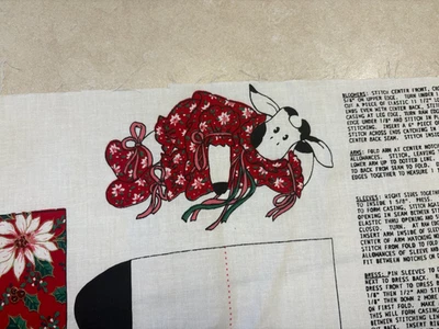 Christina Navidad Calico Vaca Corte y Coser Vaca Muñeca Panel de Tela 1 Yarda Algodón Foto 1 de 2