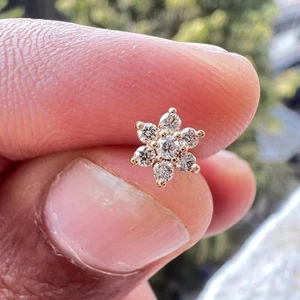 0.15 TCW Round Cut Lab Created Floral Stud Nose pin 14k Yellow Gold Plated - Picture 1 of 4