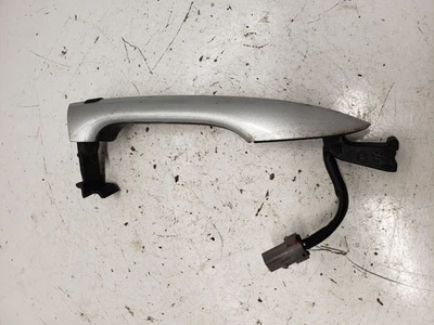 Manija de puerta exterior delantera derecha usada se adapta a: Hyundai Elantra 2013 montaje Htbk G Foto 1 de 4
