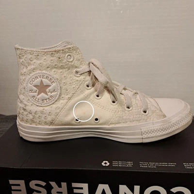 Chuck Taylor Converse All Star Vintage White Wm 7.5 Mens 5.5 See Pics For Flaws - Image 1 of 4