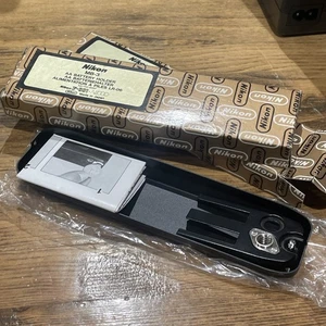 Nikon MB-3 – Porte-piles AA / Grip batterie pour boîtier (F-301 /F-501…) neuf - Imagen 1 de 1