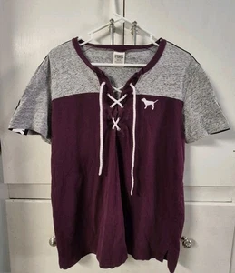 Camiseta ROSA Victoria's Secret Púrpura Logo Con Cordones Algodón Manga Corta Talla M - Imagen 1 de 6