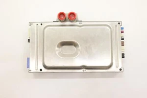 Unidad de módulo de control informático multimedia Tesla Model Y 2020-2025 OEM 1775000S0E - Imagen 1 de 12