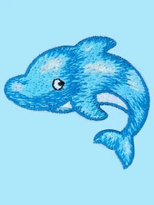 BLUE DOLPHIN MARINE SEA ANIMAL OCEAN ADVENTURE IRON ON PATCH - Picture 1 of 3