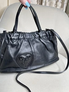 Gucci HandBag Black Leather Shoulder Bag Heart Embellishment Gucci Logo - Picture 1 of 9