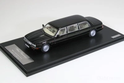 DAIMLER V8 X308 LIMOUSINE WILCOX EAGLE 2000 GLM 213201 1/43 NERO - Immagine 1 di 2