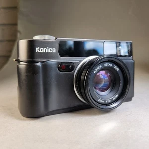 Película y disparo premium Konica Hexar AF con lente 35 mm f2 - Imagen 1 de 9