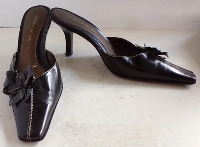 Antonio Melani Kelsey Mujer Talla 8.5 M Cuero Negro Gatito Tacones Borde Flor Foto 1 de 4