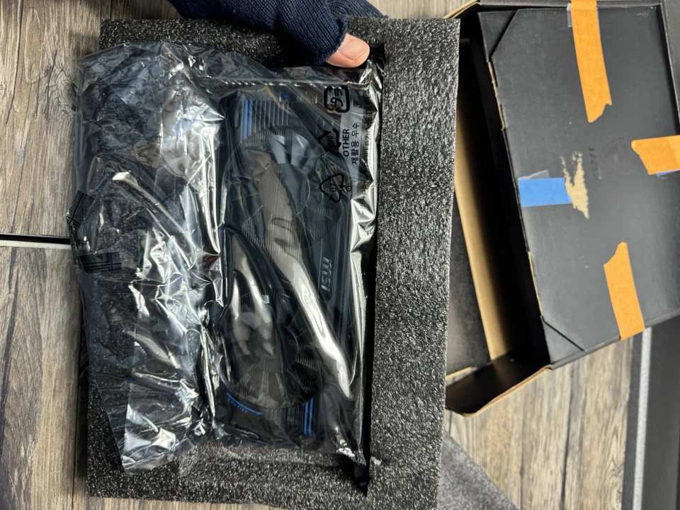 MSI ATI Radeon HD 7870 2GB GDDR5 PCI Express 3.0 x16 CrossFireX (R7870-2GD5T/OC) - Image 1 of 4