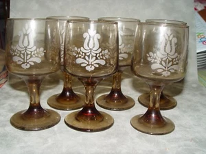 6 Globlet Juice Wine Glasses 6 0z Etched Brown Village Pfaltzgraff Footed - Picture 1 of 2