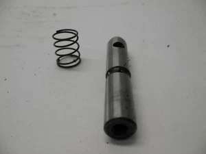 1982 SUZUKI GS300 GS 300 L EXHAUST ROCKER ARM SHAFT #2 12860-44200 - Picture 1 of 4