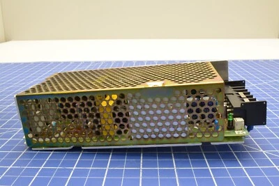 PAA100F-24-N / FUENTE DE ALIMENTACIÓN PAA100F-24, 24V 4.5A / COSEL Foto 1 de 4