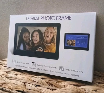 Digital Photo Frame 7.17" x 4.84" - Black Frame -Calendar & Clock Mode NEW - Image 1 of 4