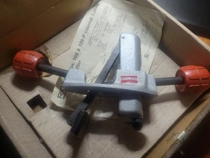 Ridgid USA 109 P Internal Tubing Cutter 2 Handle 2 1/2-4" Vintage NEW OLD STOCK - Picture 1 of 2