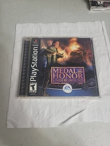 Medal of Honor Underground (PS1) - mit Handbuch & RegCard funktionierenden Bildern! - Bild 1 von 9