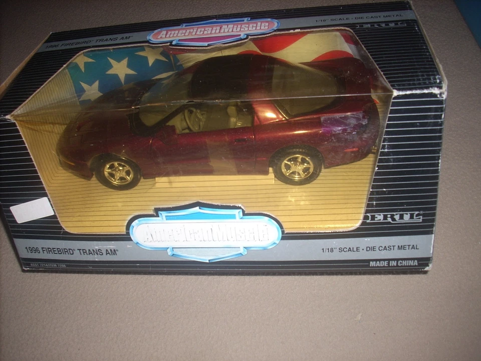 AMERICAN MUSCLE '96 PONTIAC FIREBIRD TRANS AM, FUNDIDO A PRESIÓN 1/18, SELLADO, ¡RARO!! Foto 1 de 3
