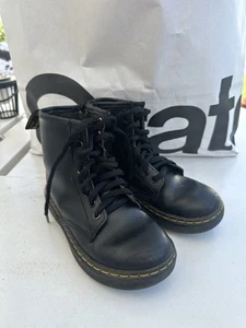 Doc Dr. Martens Zavala Black Leather Boots Lace-Up Size US 12 EU 29 KIDS UK 11 - Picture 1 of 11