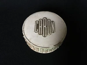 CARON Ancienne BOÎTE À POUDRE MADEMOISELLE « PEAU FRAÎCHE » Poudrier - Picture 1 of 11