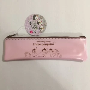 Daiso Japón - Estuche para Lápices Tres Pingüinos Fresa Cremallera Rosa Kawaii - Imagen 1 de 3