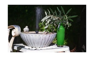 Restoration Hardware Like bird bath fountain (Includes solar powered water pump) - Picture 1 of 8