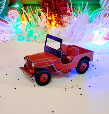 VINTAGE DINKY TOYS Jeep Willys CJ Civilian Red Diecast No. 405 Meccano 1940s-50s - Image 1 of 4