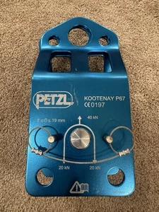 P67 PETZL KOOTENAY Knot-Passing Rescue Pulley With Locking Pins - Bild 1 von 6