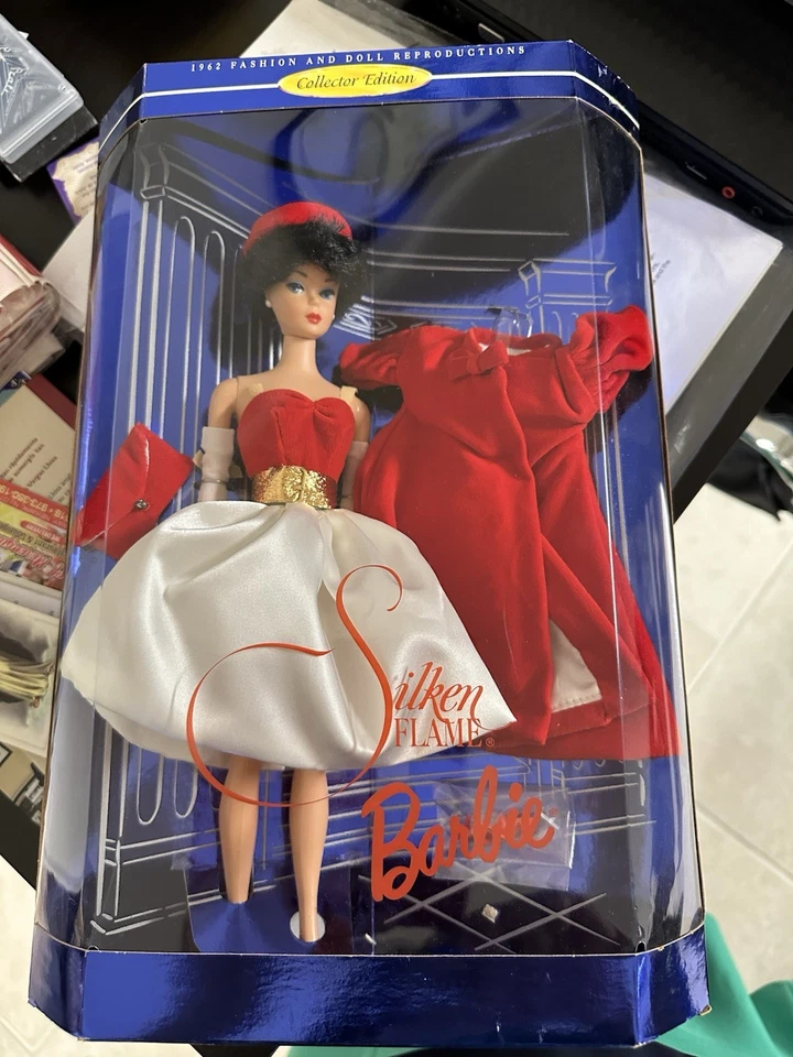 Muñeca Barbie Silken Flame 1997 - edición especial reproducción Mattel 18448 Foto 1 de 1