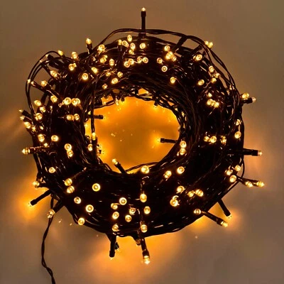 LED-Lichterkette mit Batterie & Solar - Timer - 32m - 300 LED - Außen - Warmweiß - Bild 1 von 4