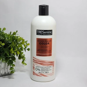 TRESEMME Keratin Smooth Color Anti-Fade Conditioner ProStyleTech 28 fl oz 828 mL - Picture 1 of 3