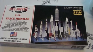 ATLANTIS U.S. SPACE RAKETEN PLUS 2 X-ACTO MESSER - Bild 1 von 8