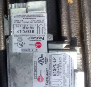 Boston Group Fastlane Modular Wiring System B1SPC-LP 500-2449 Tee Connection - Picture 1 of 3