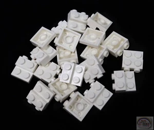 LEGO - 20 x Bracket Plate (2x2x2/3) w/ 2 Studs on Side - White - New - 99206 - Picture 1 of 4