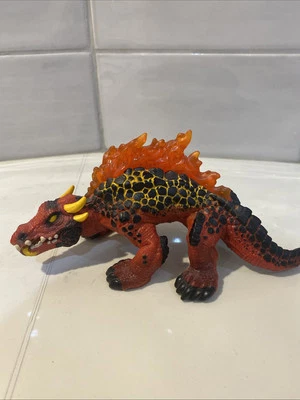 Schleich Eldrador Magma Lizard - Image 1 of 4