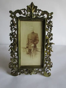 ANTIKER MESSINGRAHMEN BILDERRAHMEN um 1880  SOLDATENBILD IN UNIFORM KAISERREICH - Bild 1 von 13