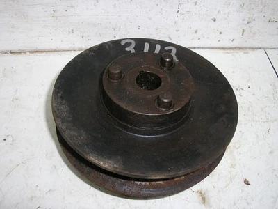 Simplicity Allis Chalmers Variable Speed Front Drive Pulley B-210 3112 Tractor - Image 1 of 4