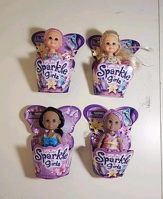 Lote de 4 bonecas Funville Sparkle Girlz Little Friend Collection 4". Novo  - Imagem 1 de 4