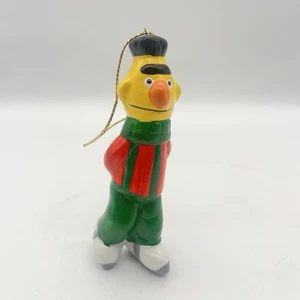 Statuina giocattolo ceramica Sesame Street Bert decorazione natalizia 3,5" - Foto 1 di 4