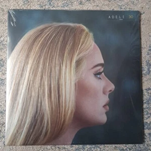30 by Adele (Record, 2021) - Foto 1 di 18