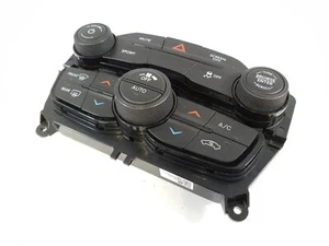 Centralina Climatizzatore Console Pannello Dodge Challenger 3.6 L V6 2018 68293606AD OEM - Foto 1 di 8