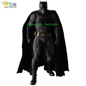 Medicom Toy Mafex No.017 Batman Batman Vs Superman Action Figure New Toys - Picture 1 of 8