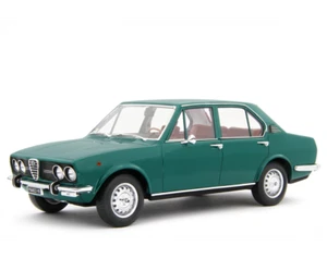 Laudoracing LM178E - Alfa Romeo Alfetta 1.8 Kieferngrün 1972, 1:18 - Bild 1 von 2