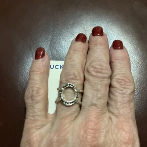 NEU MIT ETIKETT LUCKY BRAND SILBERFARBEN RINGGRÖSSE 7 A1r  - Bild 1 von 4